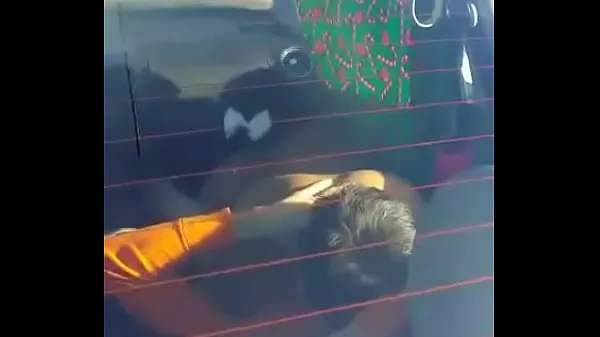 Grote Couple caught doing 69 in car fijne films