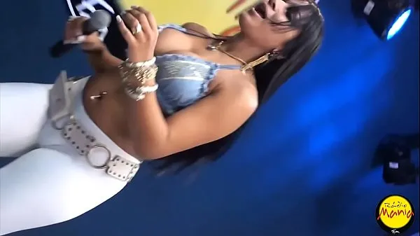 Big Mariana Souza no Bundalelê fine Movies