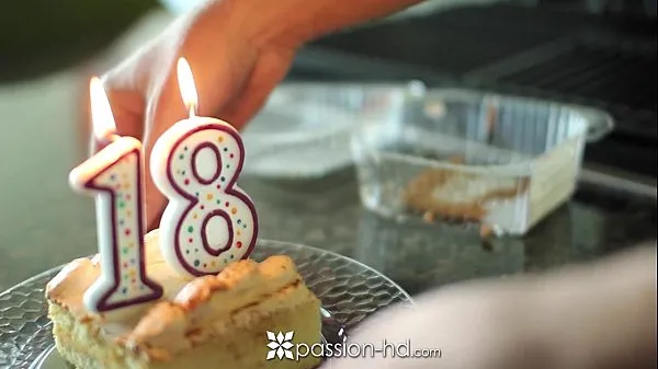 Filem besar Passion-HD - Cassidy Ryan naughty 18th birthday gift halus
