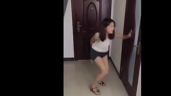 Store China Girls Very Desperate to Pee fine film