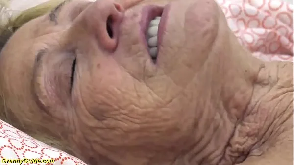 sexy 90 years old granny gets rough fucked Phim hay lớn