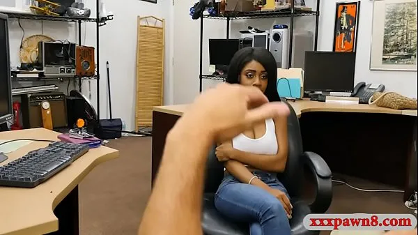 बड़ी Huge boobs ebony gives a BJ and nailed by pawnshop owner बढ़िया फ़िल्में