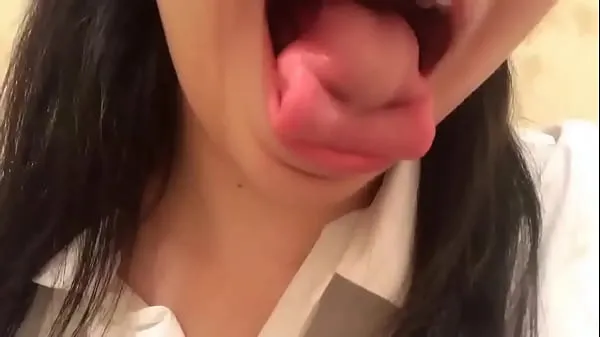 Big Japanese girl showing crazy tongue skills fine Movies