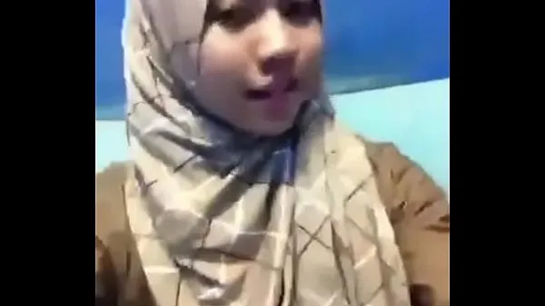 Veliki Malay Hijab melayu nude show (Big boobs dobri filmi