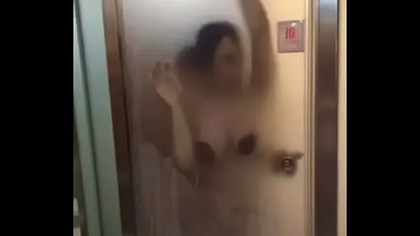 Store Chengdu Taikoo Li fitness trainer and busty female members fuck in the bathroom fine film