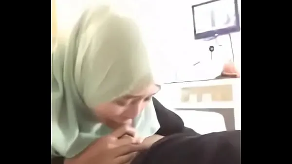 대형 Hijab scandal aunty part 1 고급 영화