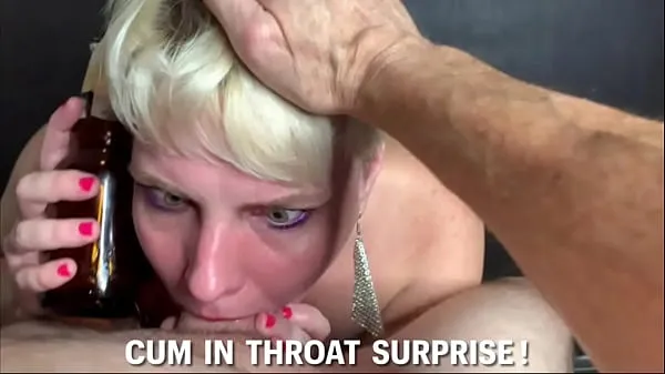 Filem besar Surprise Cum in Throat For New Year halus