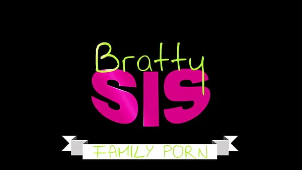 BrattySis - Stepsister BFF "I kinda want to fuck your stepbrother" S21:E9 Film bagus yang bagus