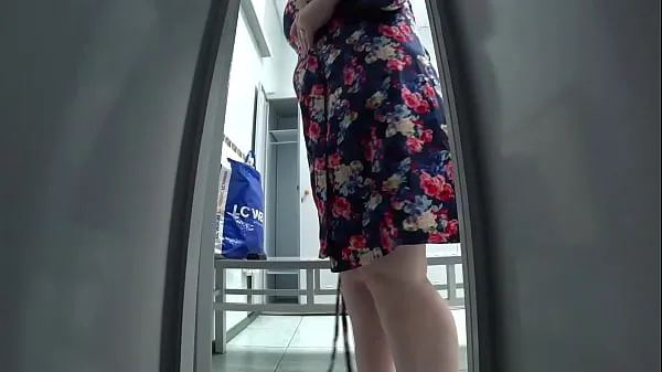 Big Hidden cam in the public locker room at the pool spying on a mature milf with a juicy ass, big boobs, hairy pussy and a plump belly. Amateur fetish. PAWG fine Movies