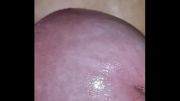 Grote close up jerking my cock in bathing tube while precum running over my glans and cumshot fijne films