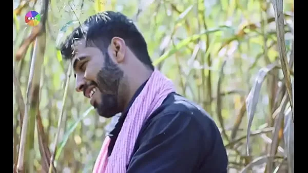Big Desi girlfriend fucks with boyfriend in the field in the forest Hindi fine Movies