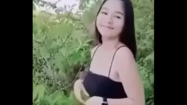 대형 Little Mintra is fucking in the middle of the forest with her husband 고급 영화