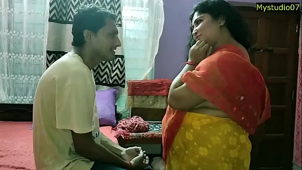 Big Indian Hot Bhabhi XXX sex with Innocent Boy! With Clear Audio fine Movies