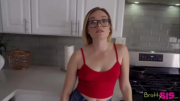 Big I will let you touch my ass if you do my chores" Katie Kush bargains with Stepbro -S13:E10 fine Movies