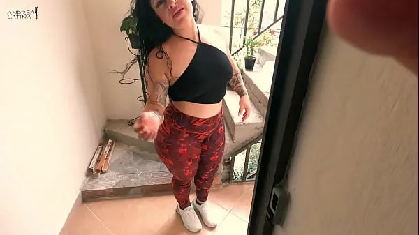 Big I fuck my horny neighbor when she is going to water her plants fine Movies