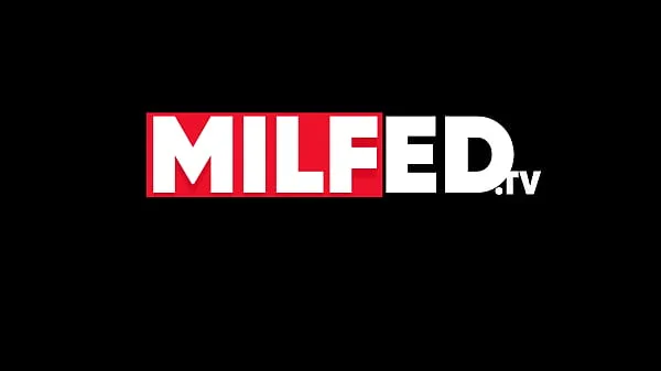 大Fucking My sMom in Law by Surprise & We Almost Got Caught — MILFED电影
