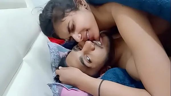 Μεγάλες Desi Indian cute girl sex and kissing in morning when alone at home καλές ταινίες