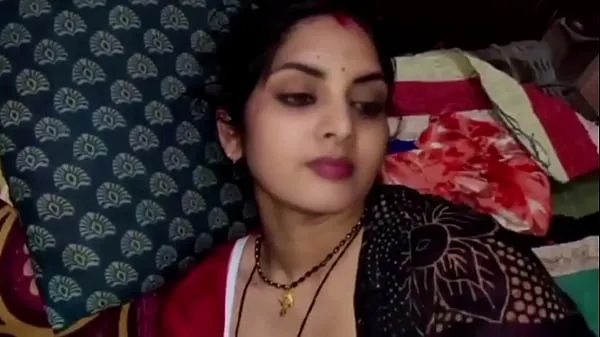Store Indian beautiful girl make sex relation with her servant behind husband in midnight fine film