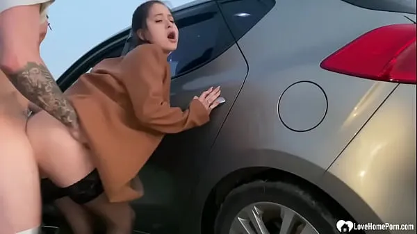 Suuret Picked up babe gets fucked by the car hienot elokuvat