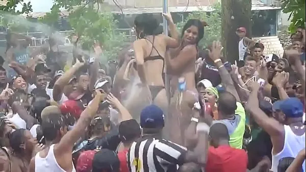 Big Women undress at Panamanian carnival - 2014 fine Movies