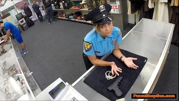 Suuret Police officer pawns her gun and is fucked hienot elokuvat